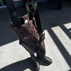 Men's Brown Waders with Black Straps